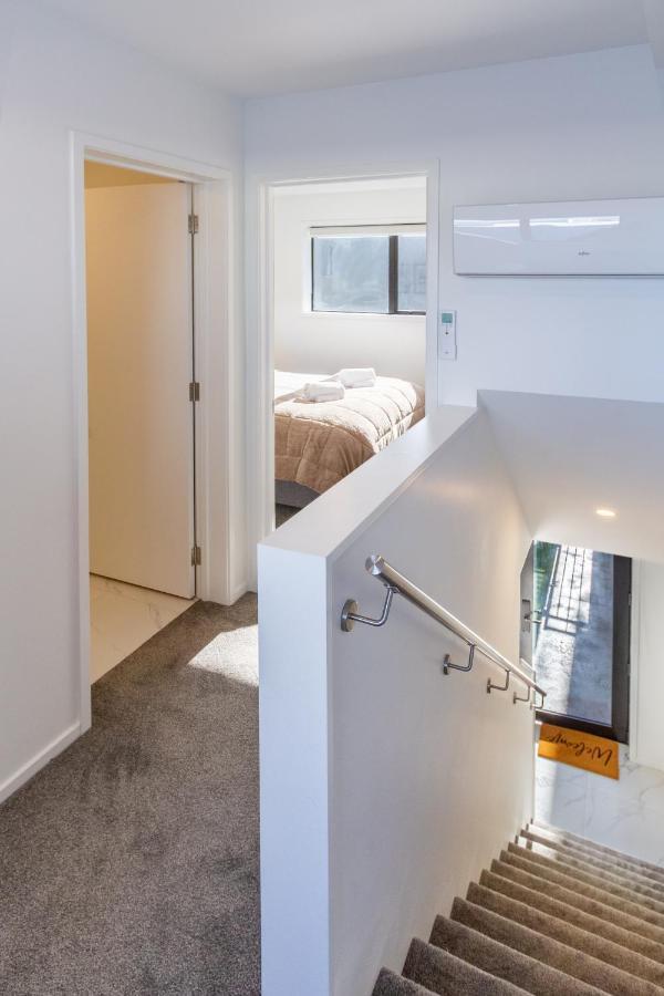 Modern Townhouse Cashel Street 2 Bed 2 Bath Apartment Christchurch Exterior photo