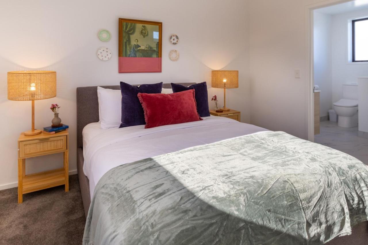 Modern Townhouse Cashel Street 2 Bed 2 Bath Apartment Christchurch Exterior photo